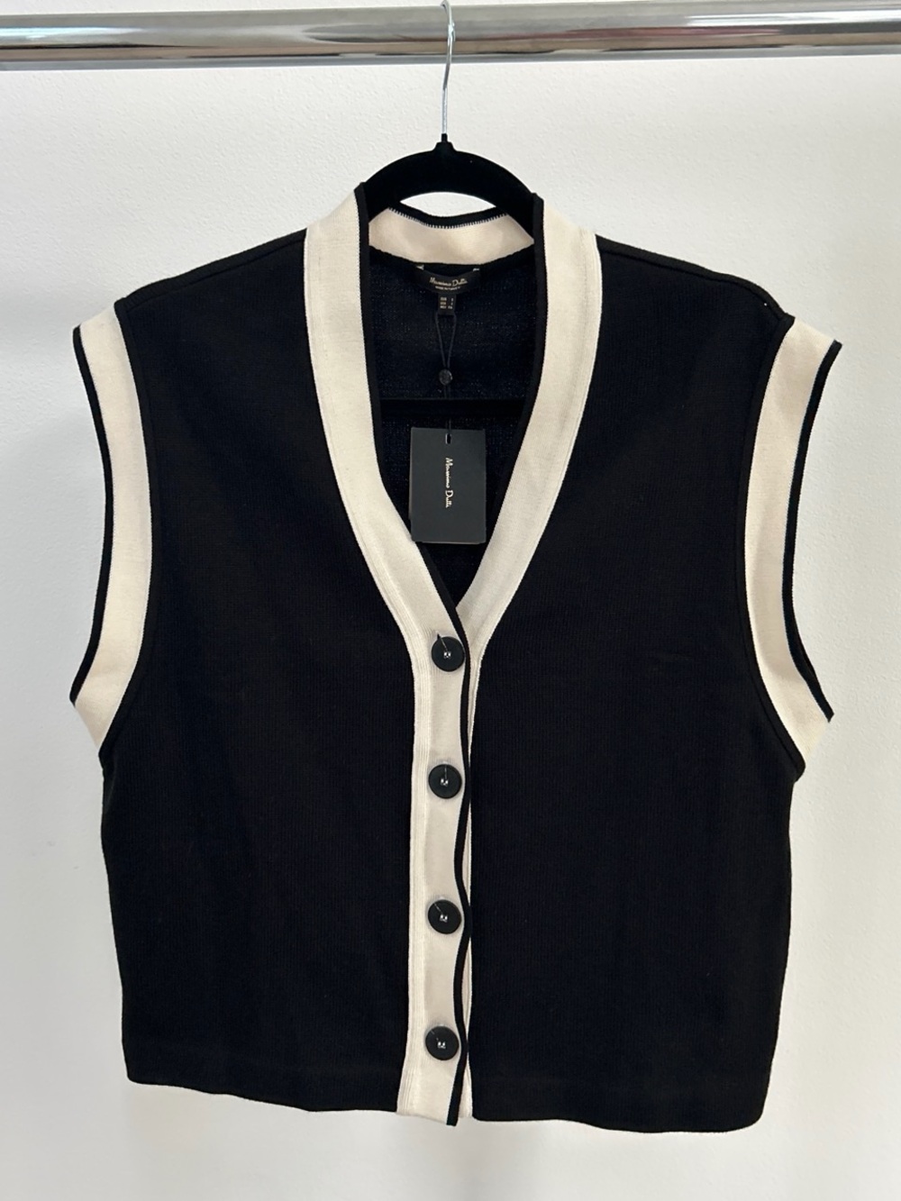Massimo Dutti Black Sleeveless Knit Vest with Cream Trim